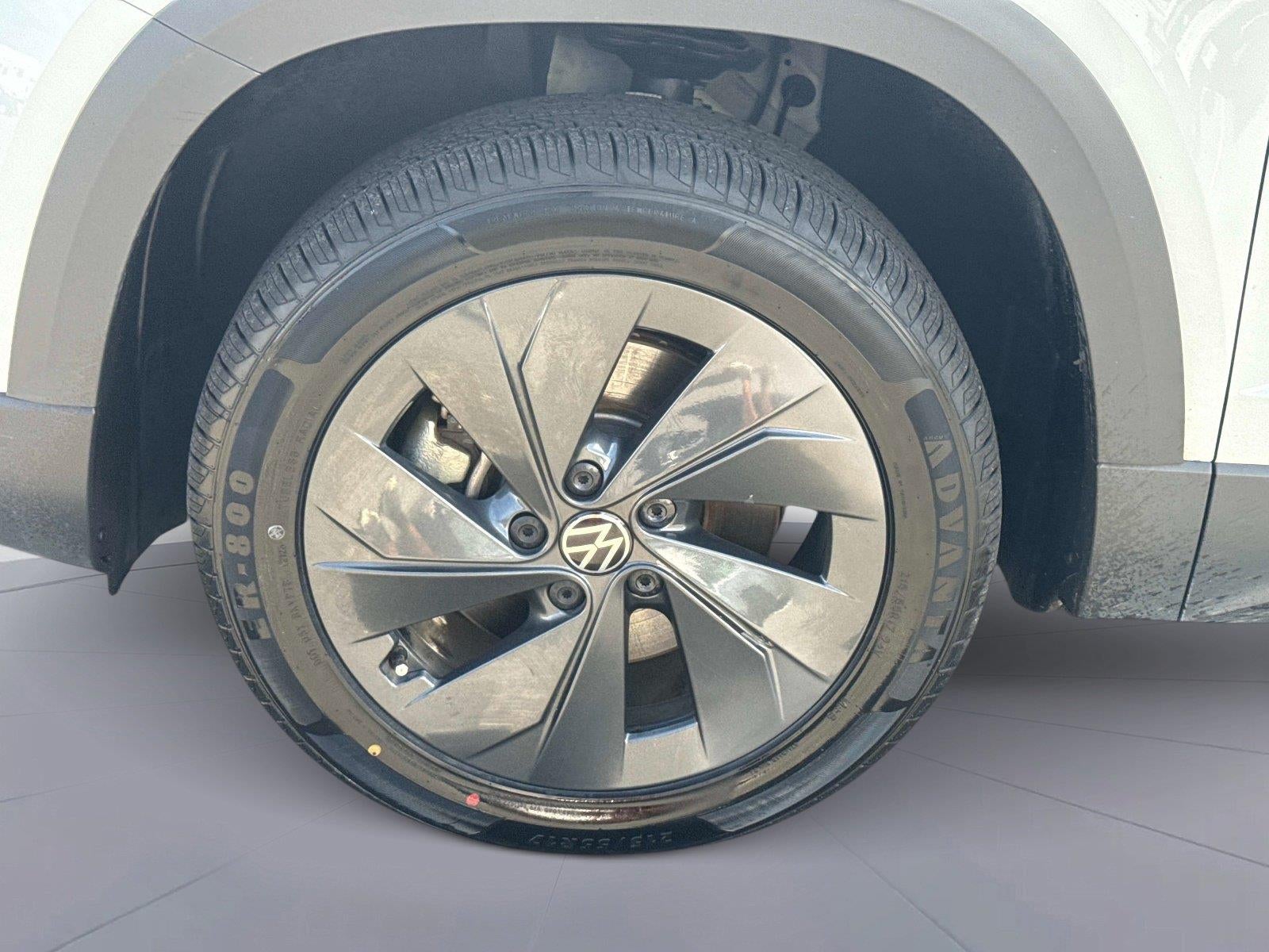 2025 Volkswagen Taos S