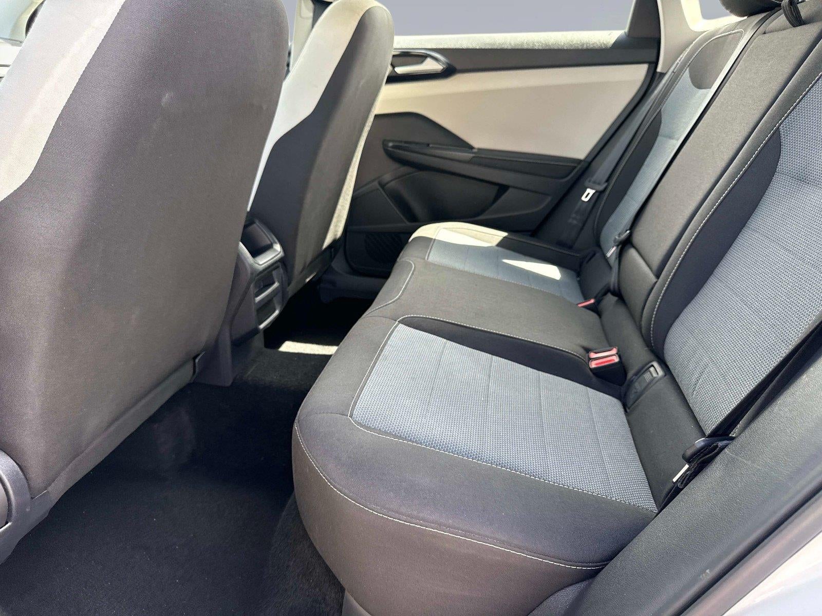 2025 Volkswagen Taos S