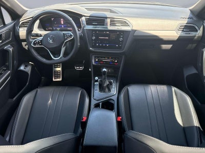 2022 Volkswagen Tiguan SE R-Line Black