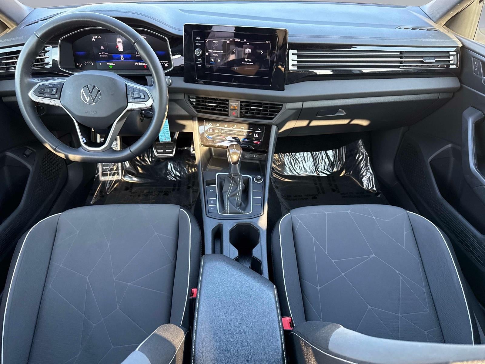 2025 Volkswagen Jetta Sport