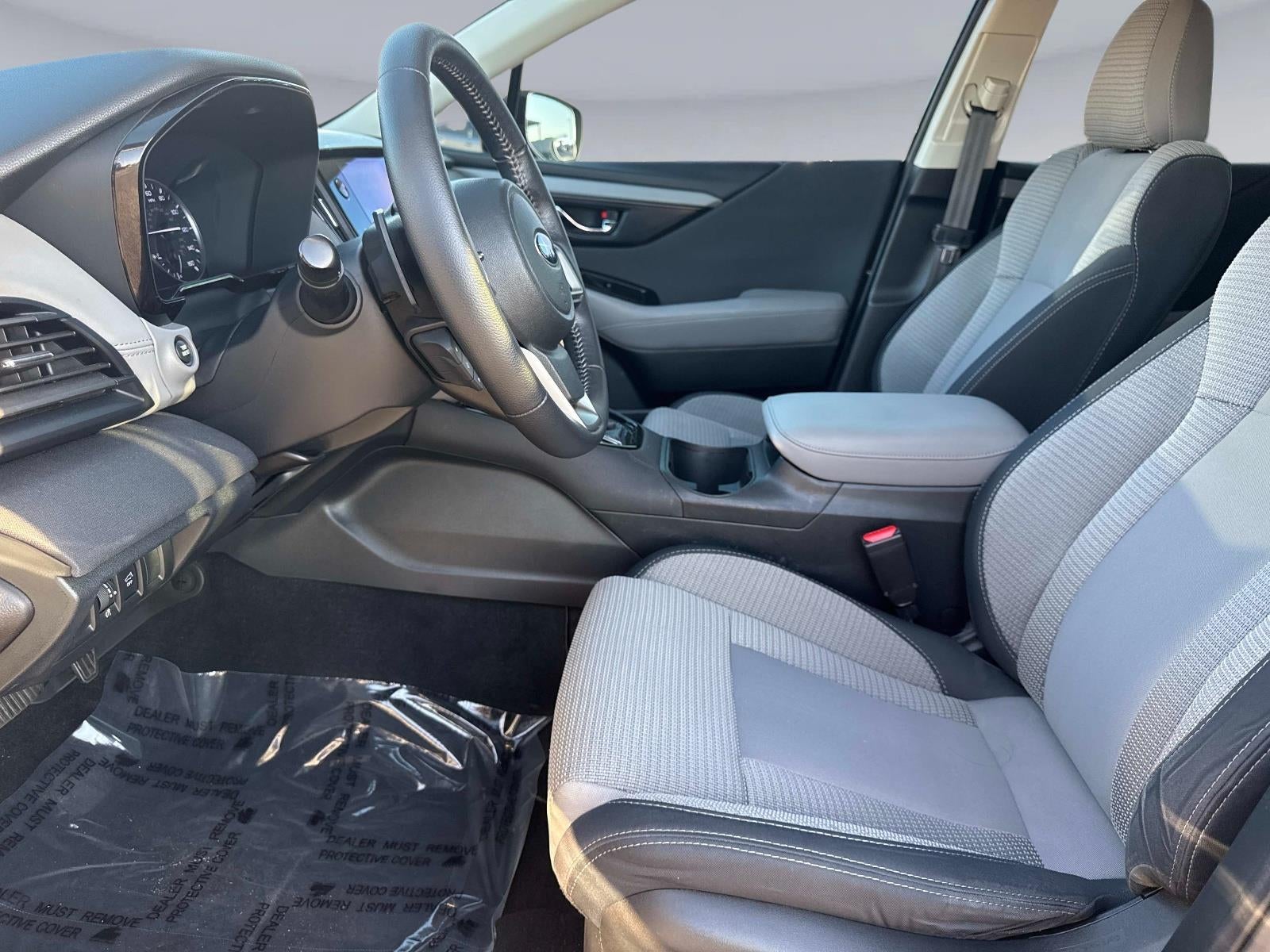 2022 Subaru OUTBACK Premium