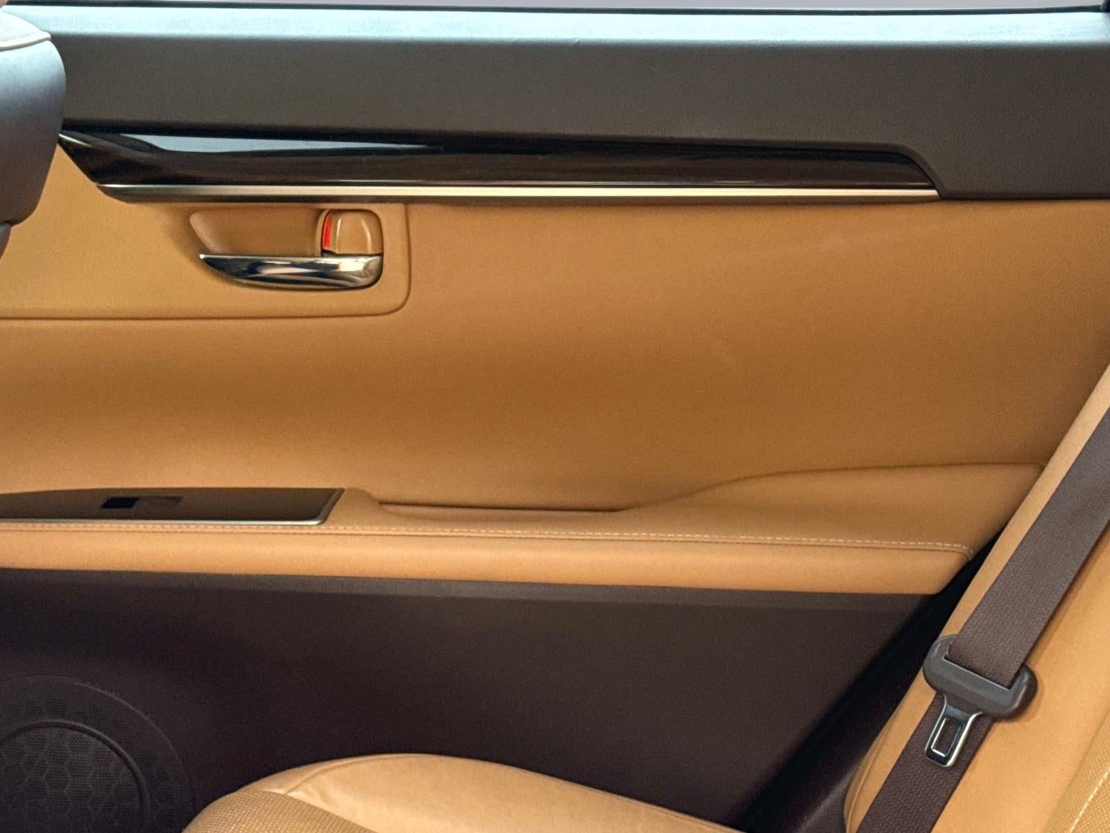 2016 Lexus ES 350 4dr Sdn