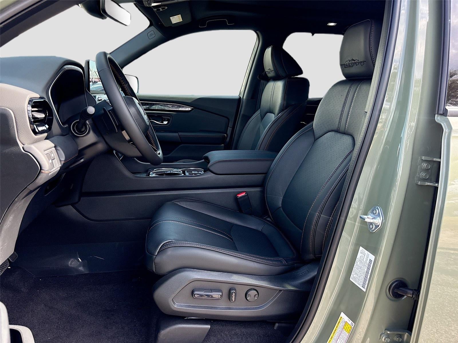 2026 Honda PASSPORT TRAILS Base