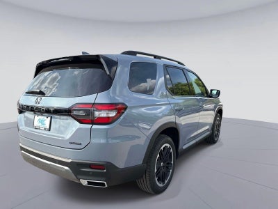 2026 Honda Pilot Touring Blackout