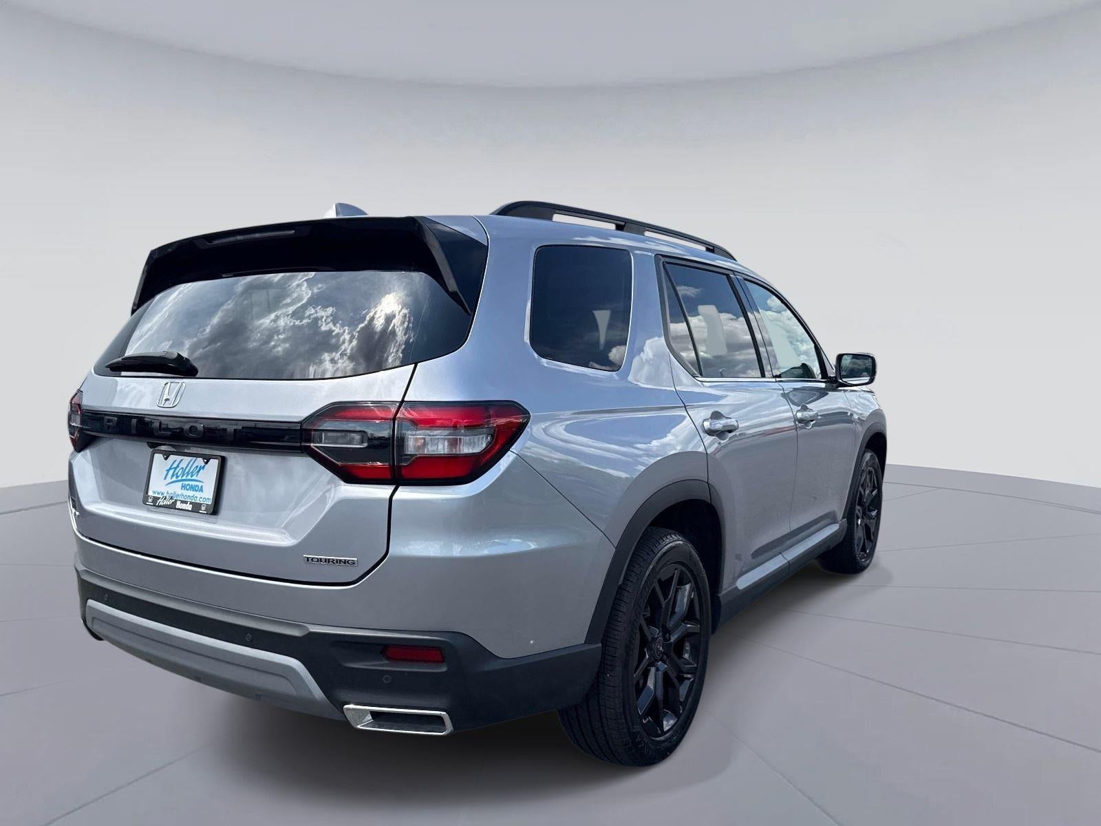 2025 Honda Pilot Touring+