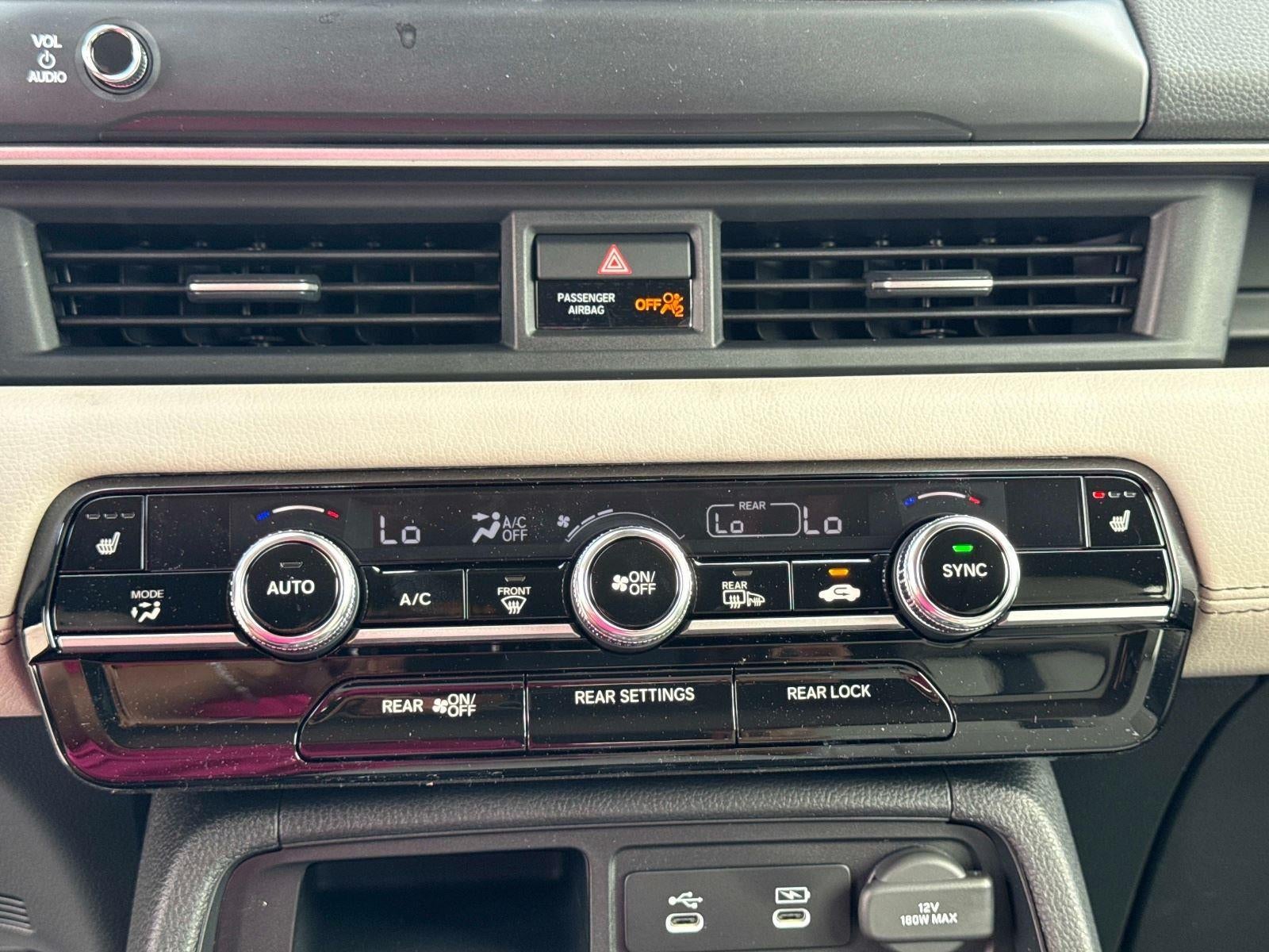 2026 Honda Pilot Touring Blackout