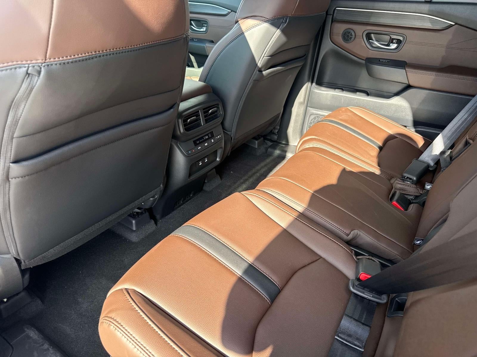 2026 Honda Pilot Touring Blackout