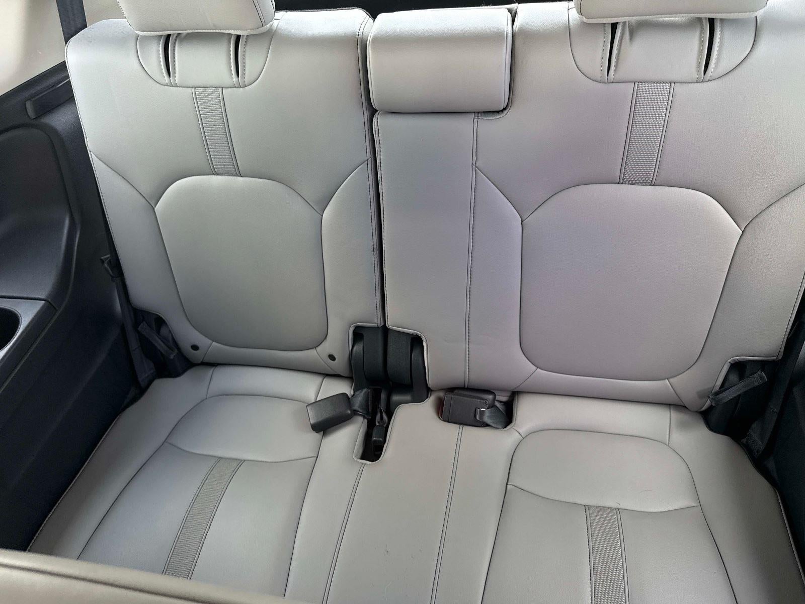 2023 Honda Pilot EX-L - Photo 15