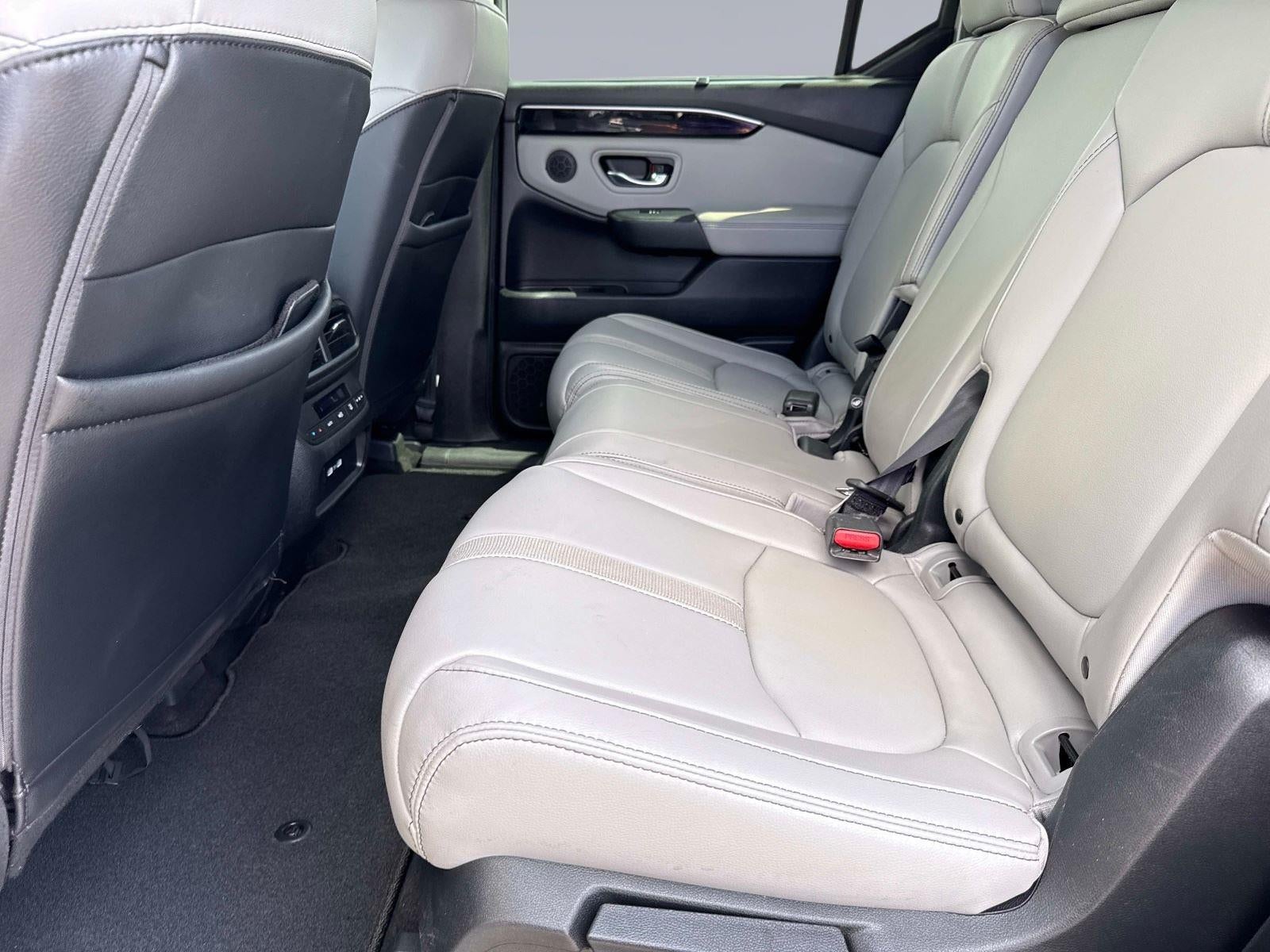 2023 Honda Pilot EX-L - Photo 16