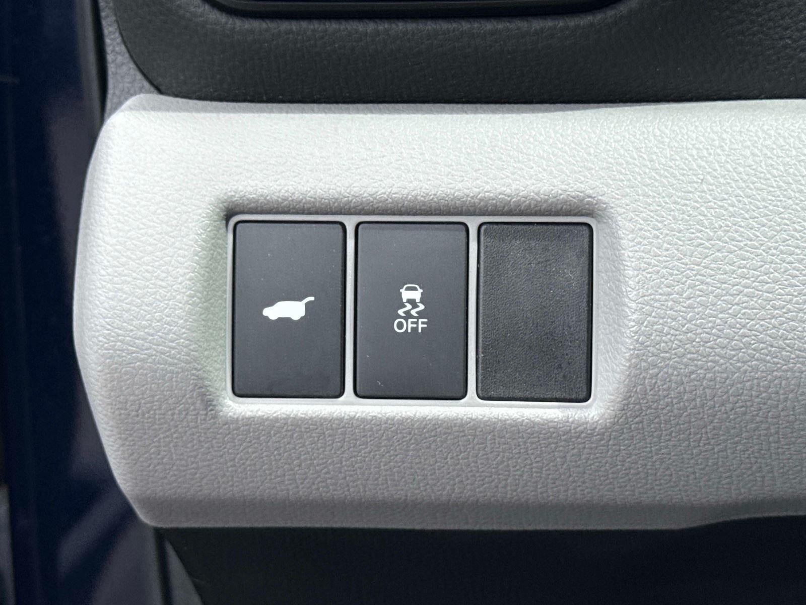 2023 Honda Pilot EX-L w/Rear Captain's Chairs