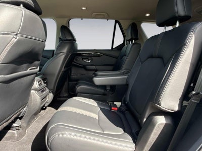 2024 Honda Pilot EX-L w/Rear Captain's Chairs