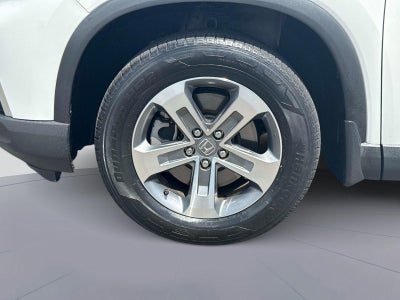 2024 Honda Pilot EX-L w/Rear Captain's Chairs