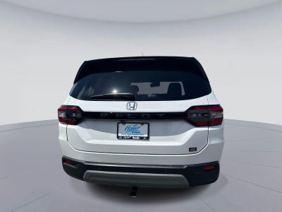2024 Honda Pilot EX-L w/Rear Captain's Chairs