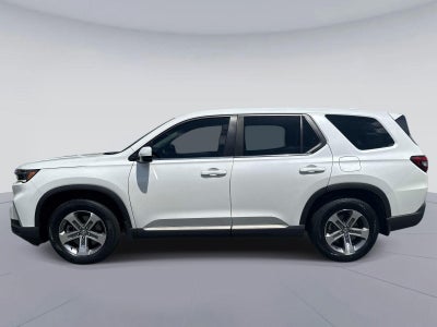 2024 Honda Pilot EX-L w/Rear Captain's Chairs