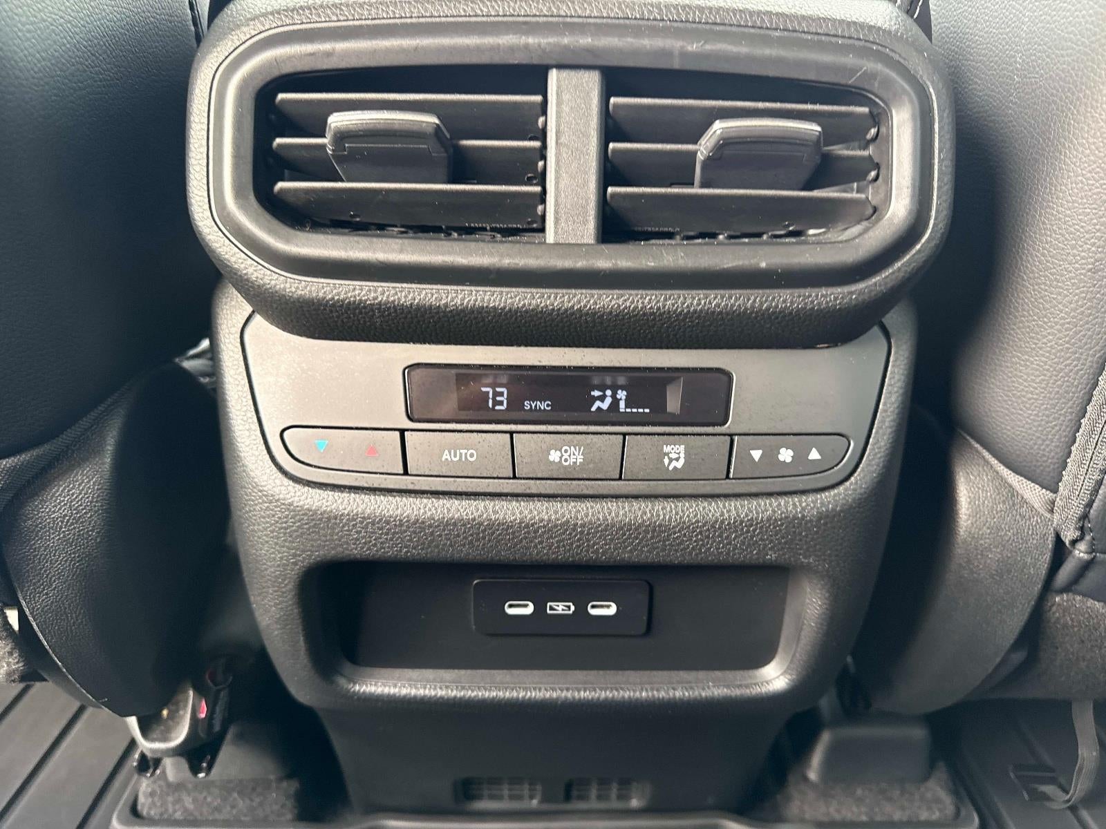 2024 Honda Pilot Touring