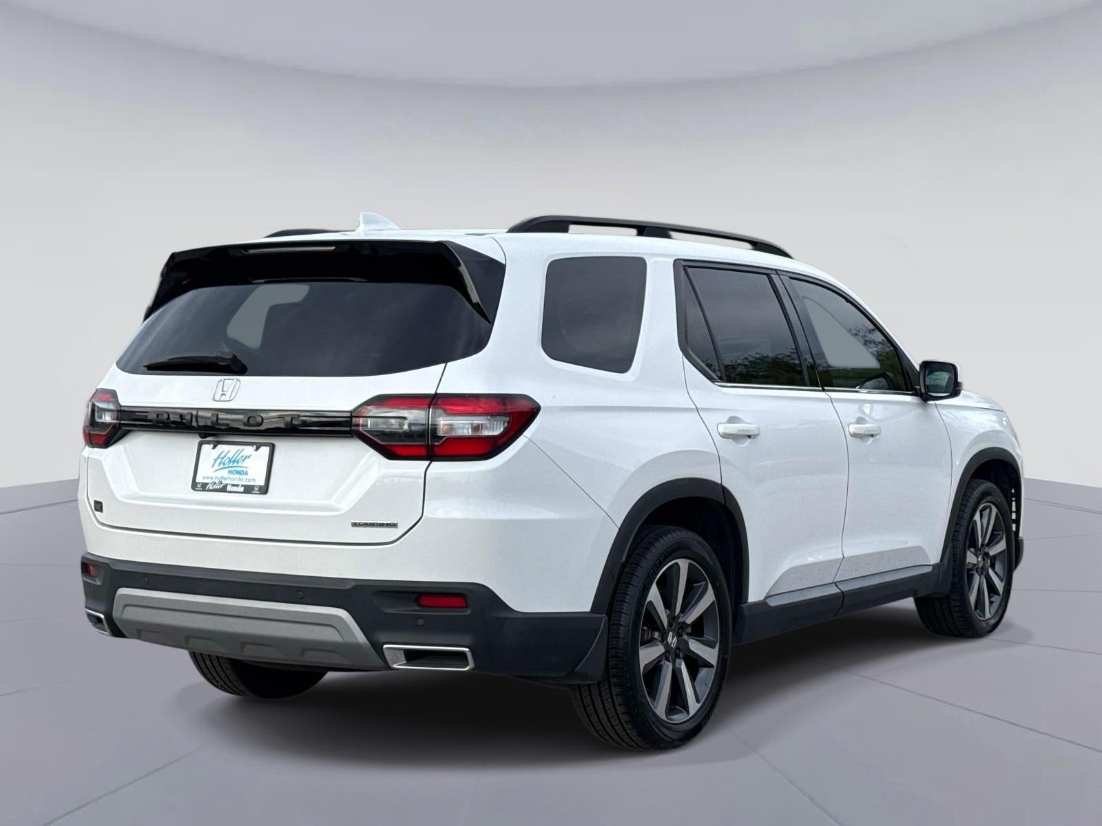 2024 Honda Pilot Touring