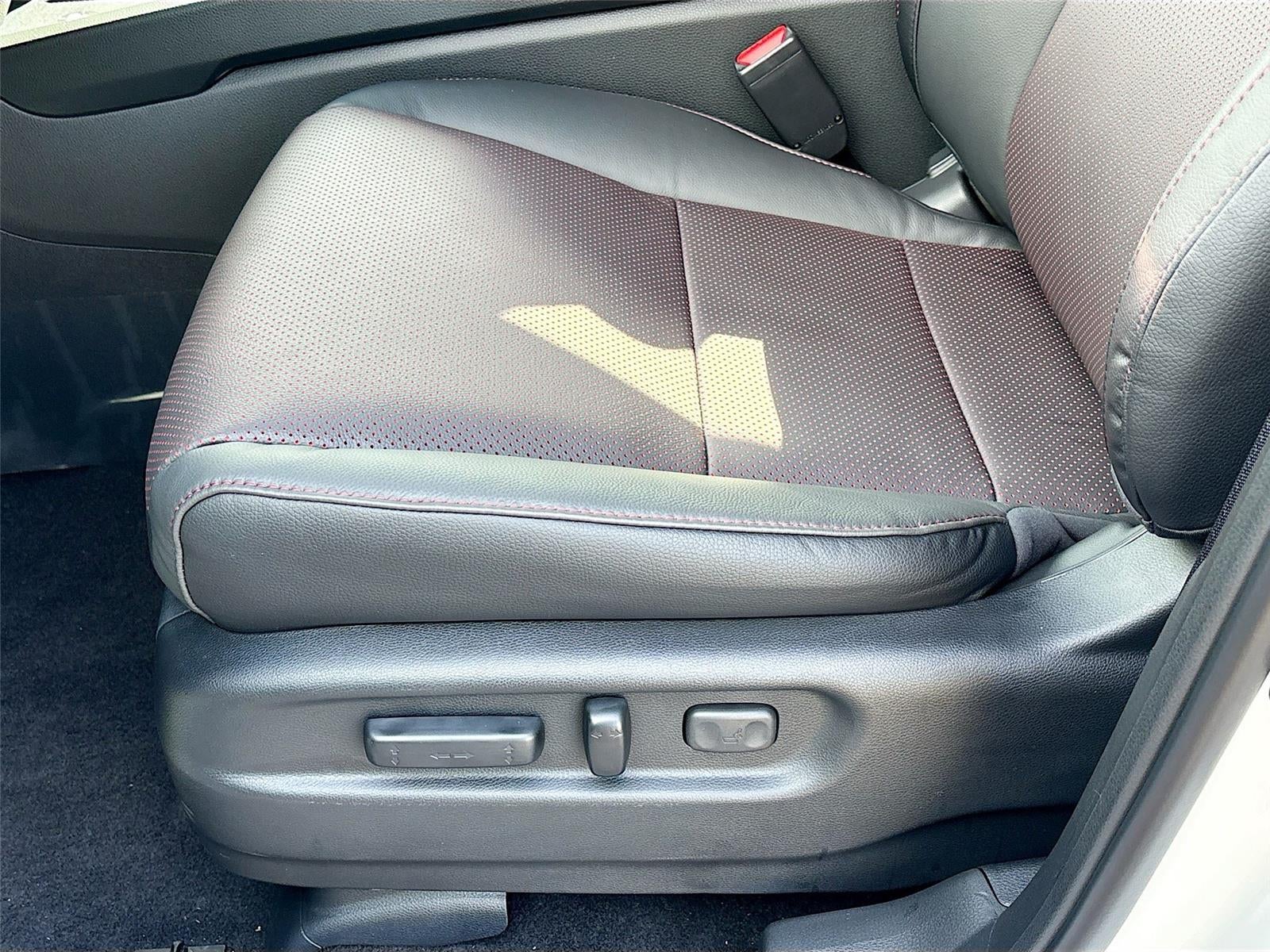 2026 Honda Ridgeline Black Edition Two-Tone