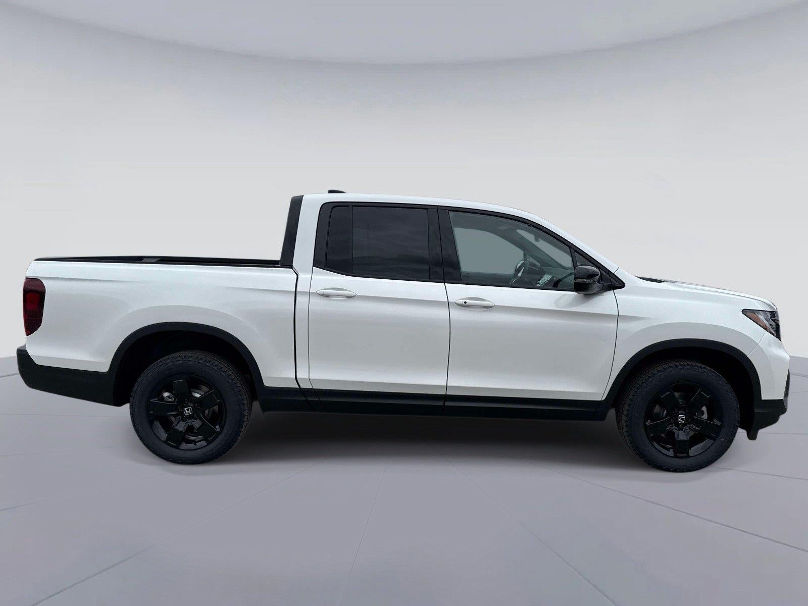2026 Honda Ridgeline Black Edition Two-Tone