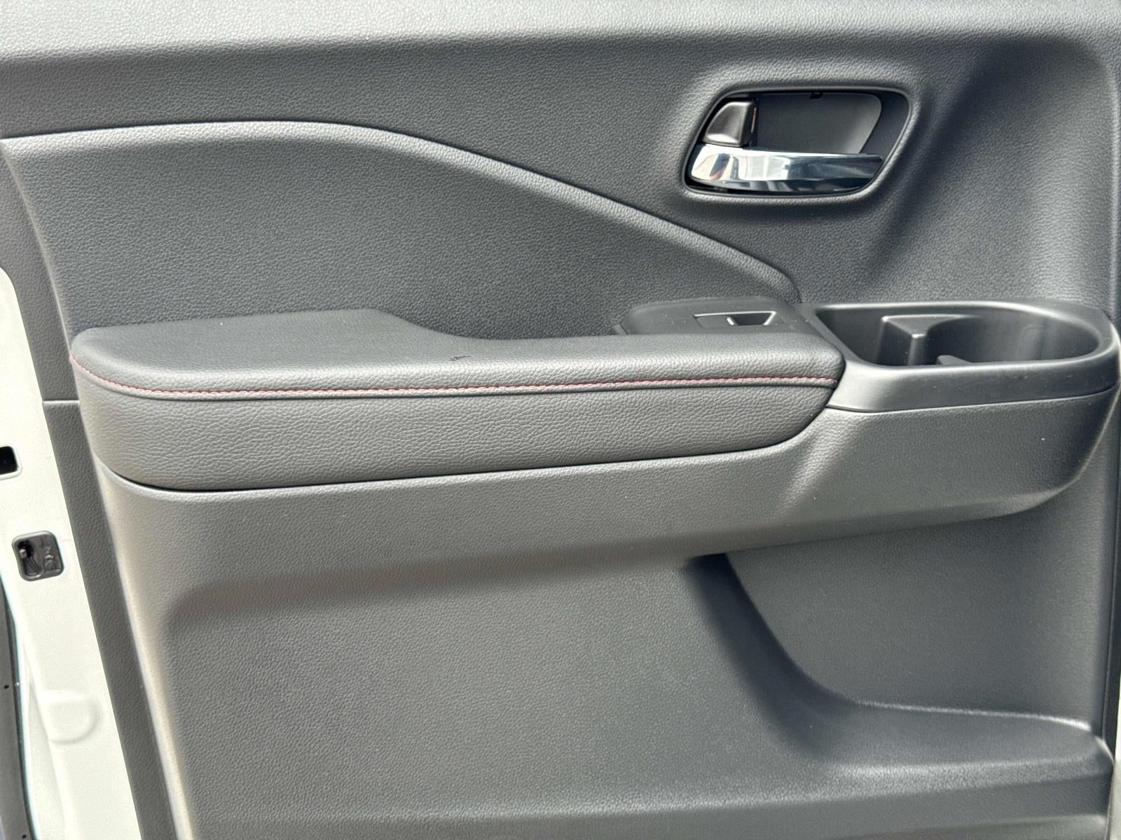 2026 Honda Ridgeline Black Edition Two-Tone