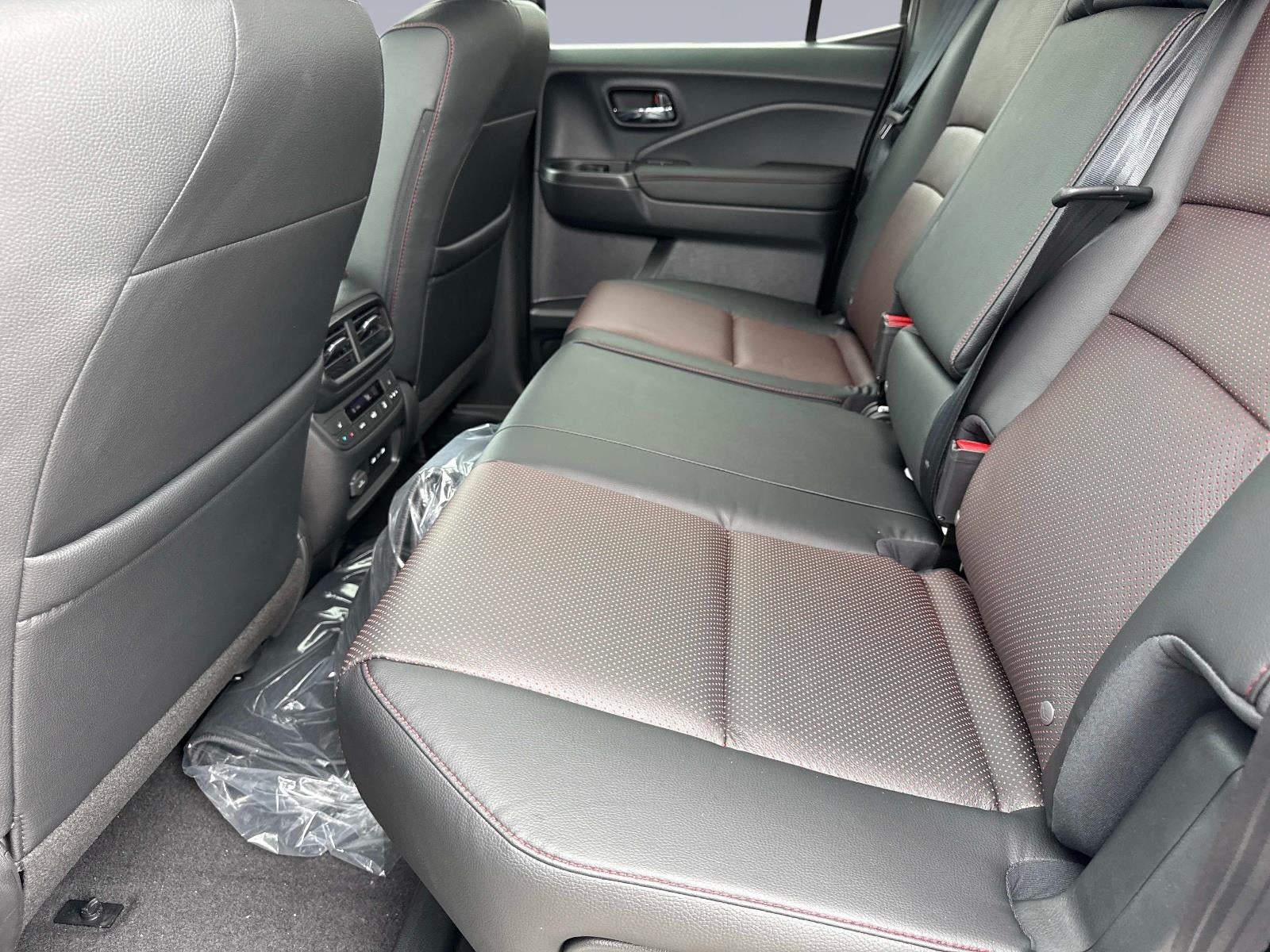 2026 Honda Ridgeline Black Edition Two-Tone