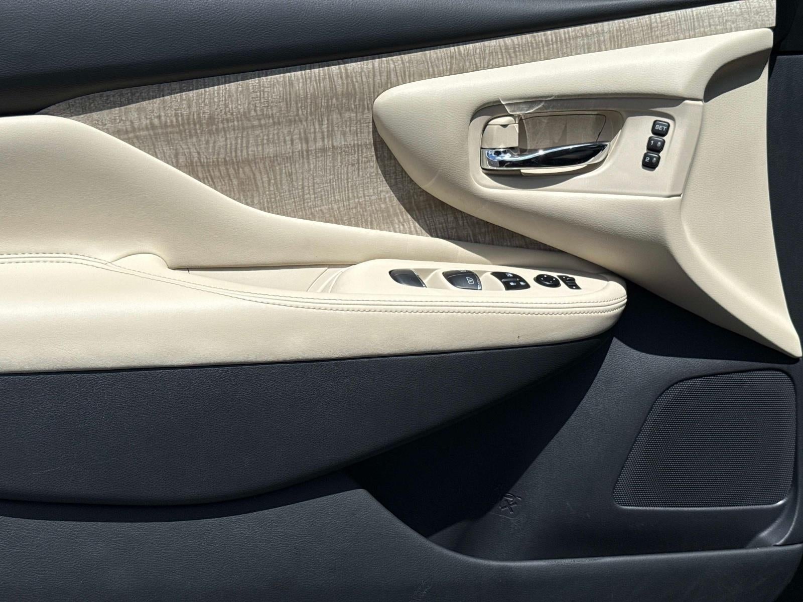 2022 Nissan Murano SL