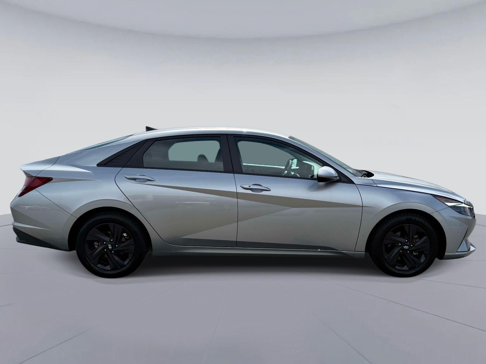 2021 Hyundai ELANTRA SEL SEL