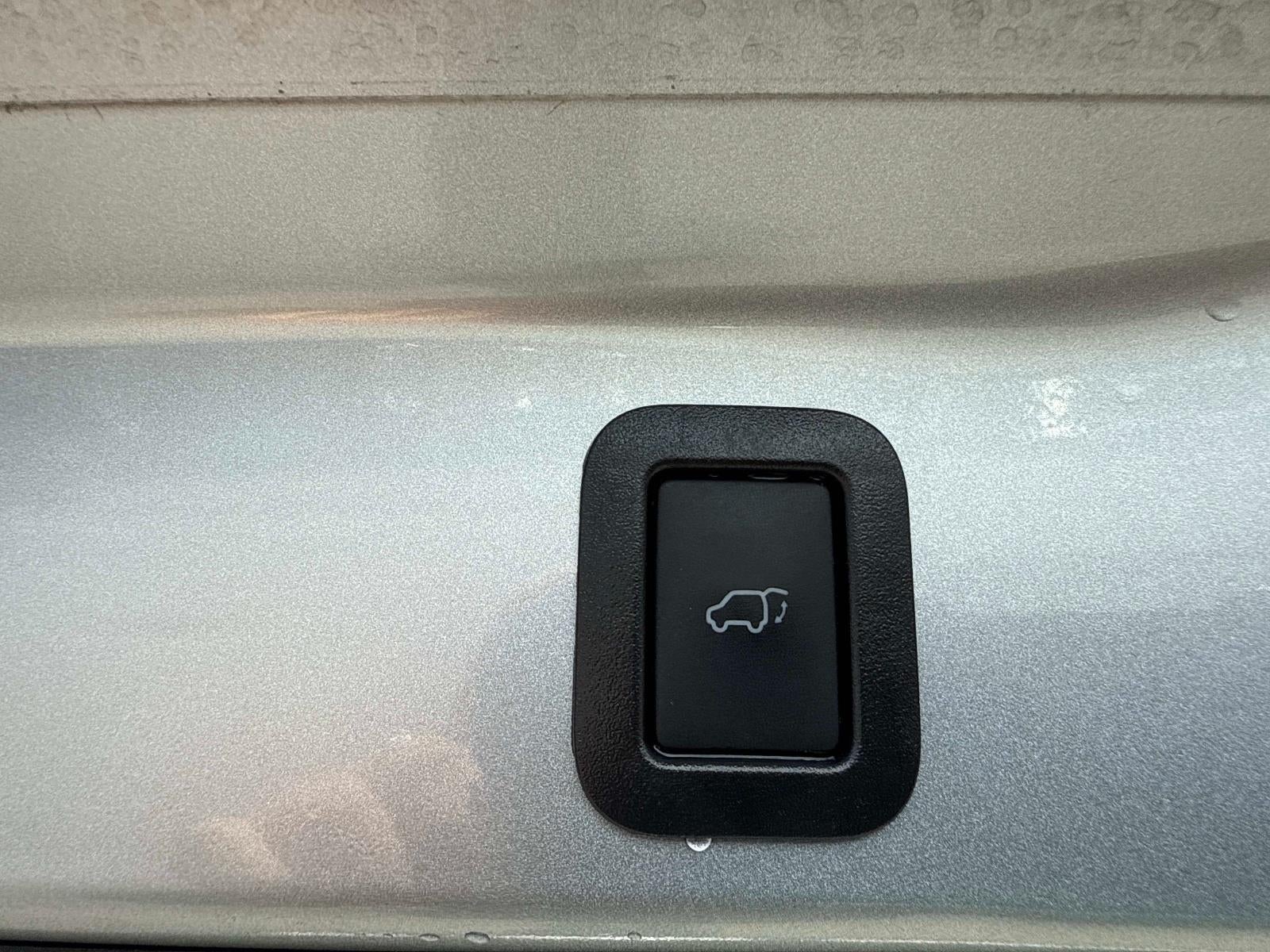 2018 Toyota Highlander Limited Platinum