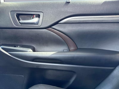 2018 Toyota Highlander Limited Platinum