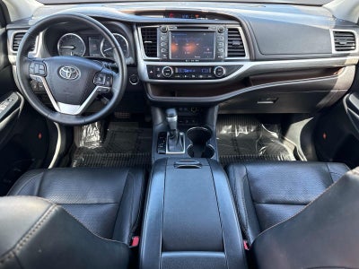 2018 Toyota Highlander Limited Platinum