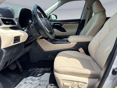 2024 Toyota Highlander Platinum