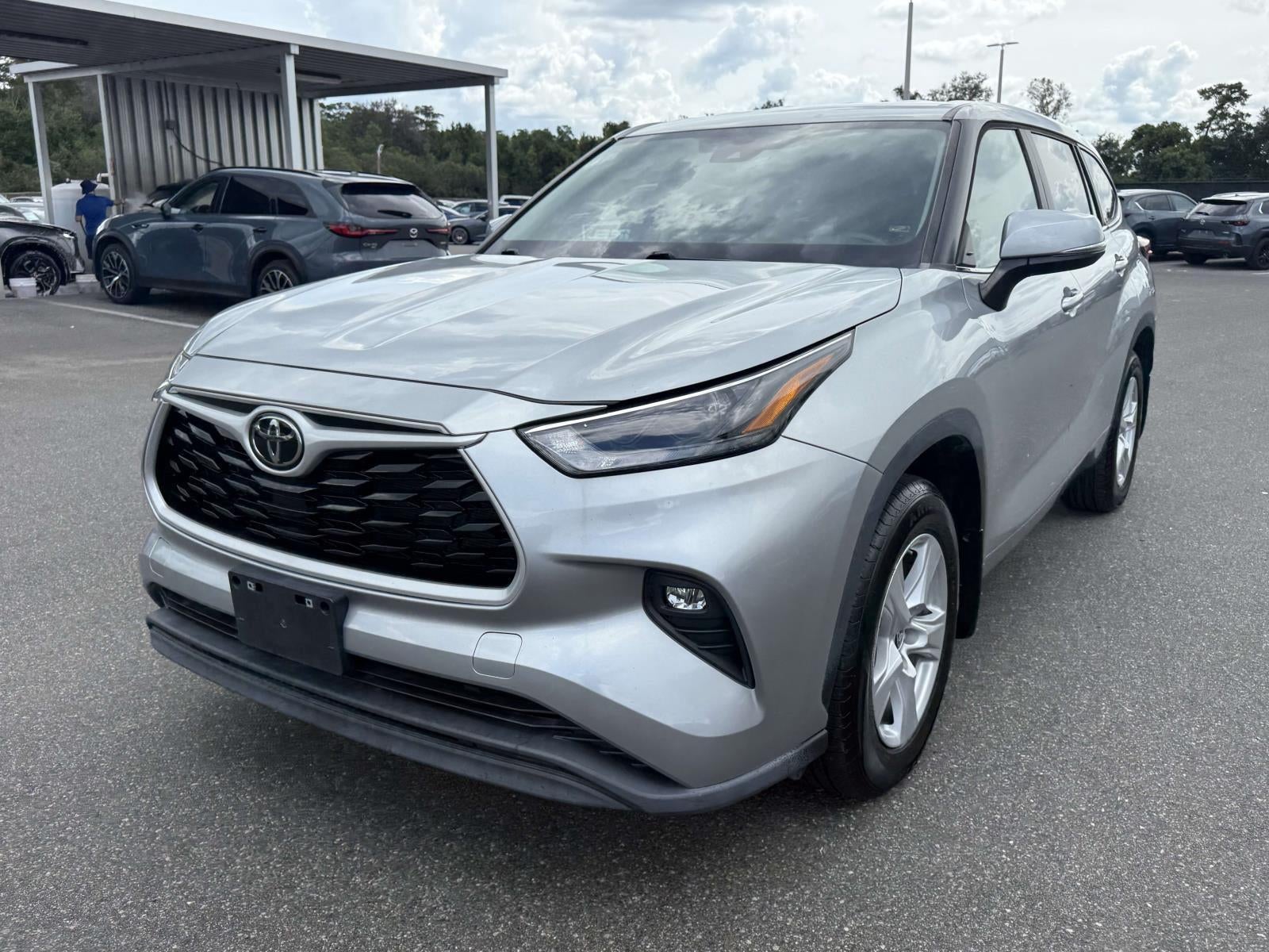 2023 Toyota Highlander LE