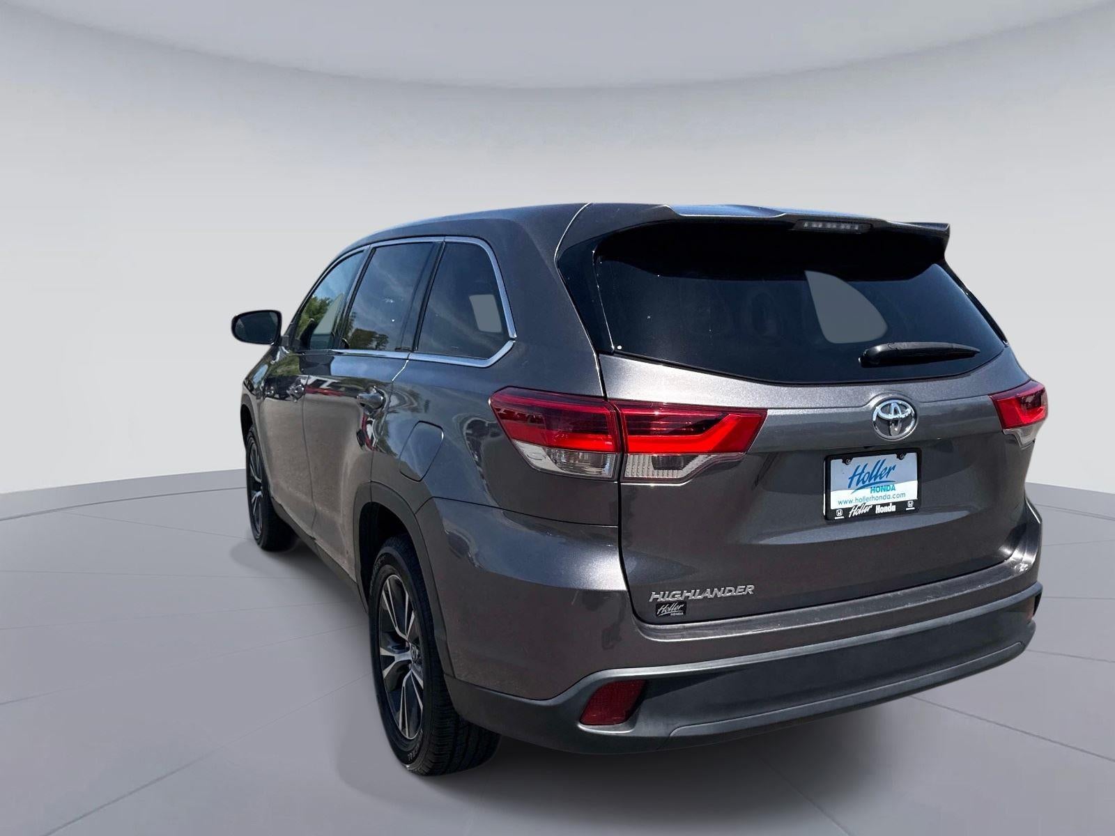 2019 Toyota Highlander LE
