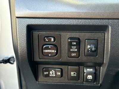 2018 Toyota Tundra SR5