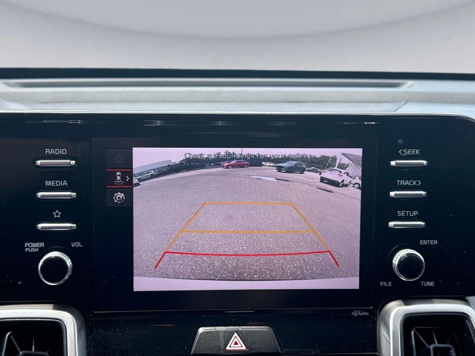 2022 Kia Sorento LX