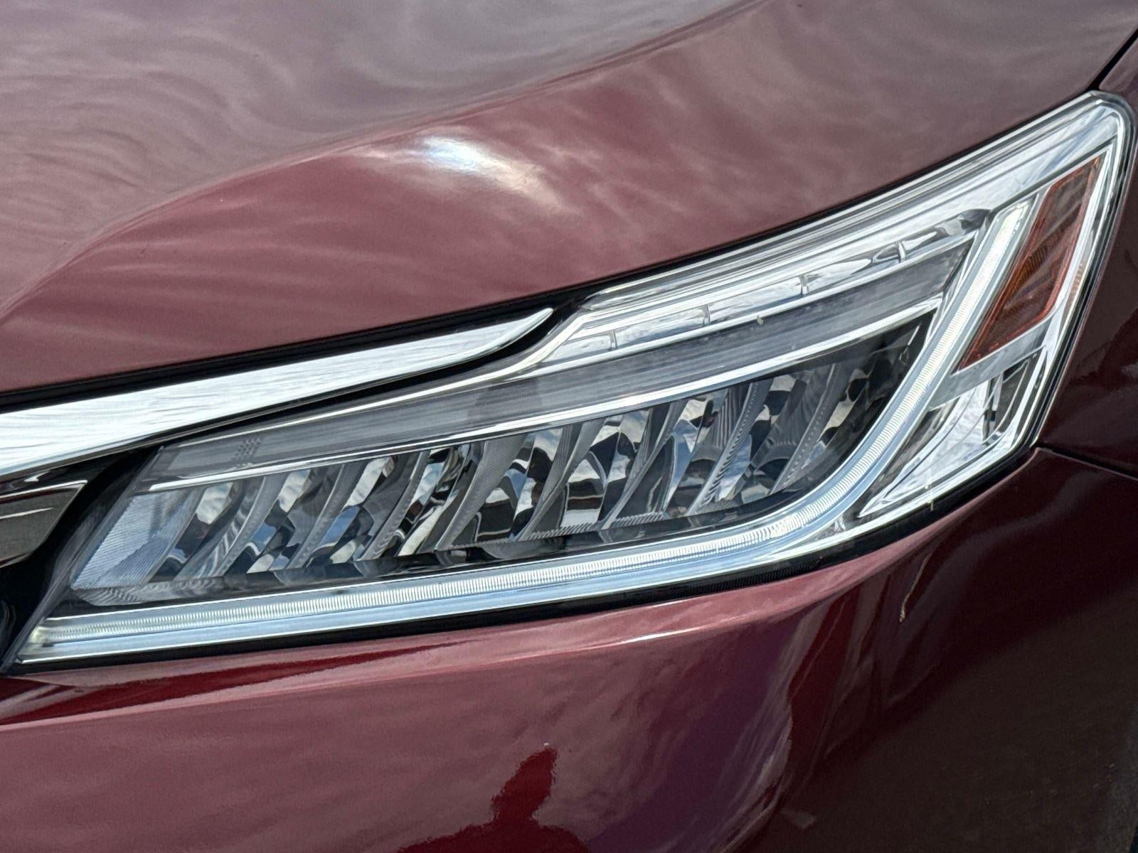 2017 Honda Accord Hybrid Touring - Photo 10