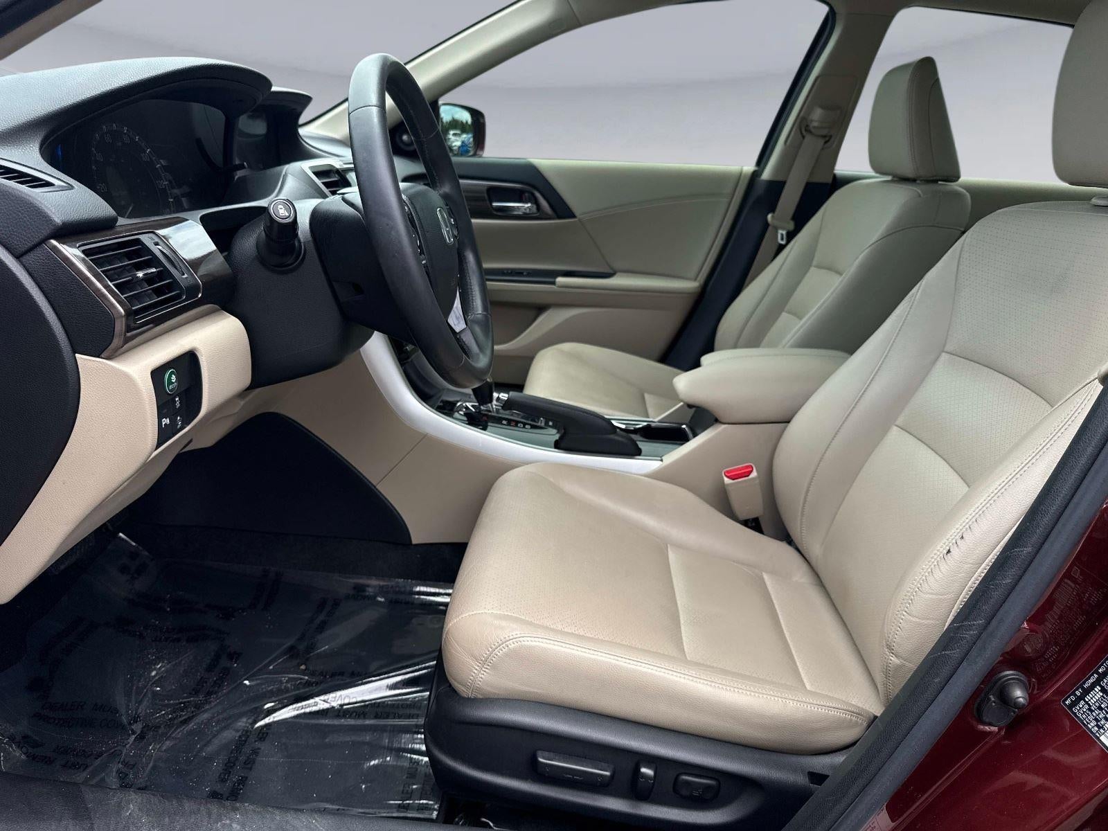 2017 Honda Accord Hybrid Touring - Photo 20