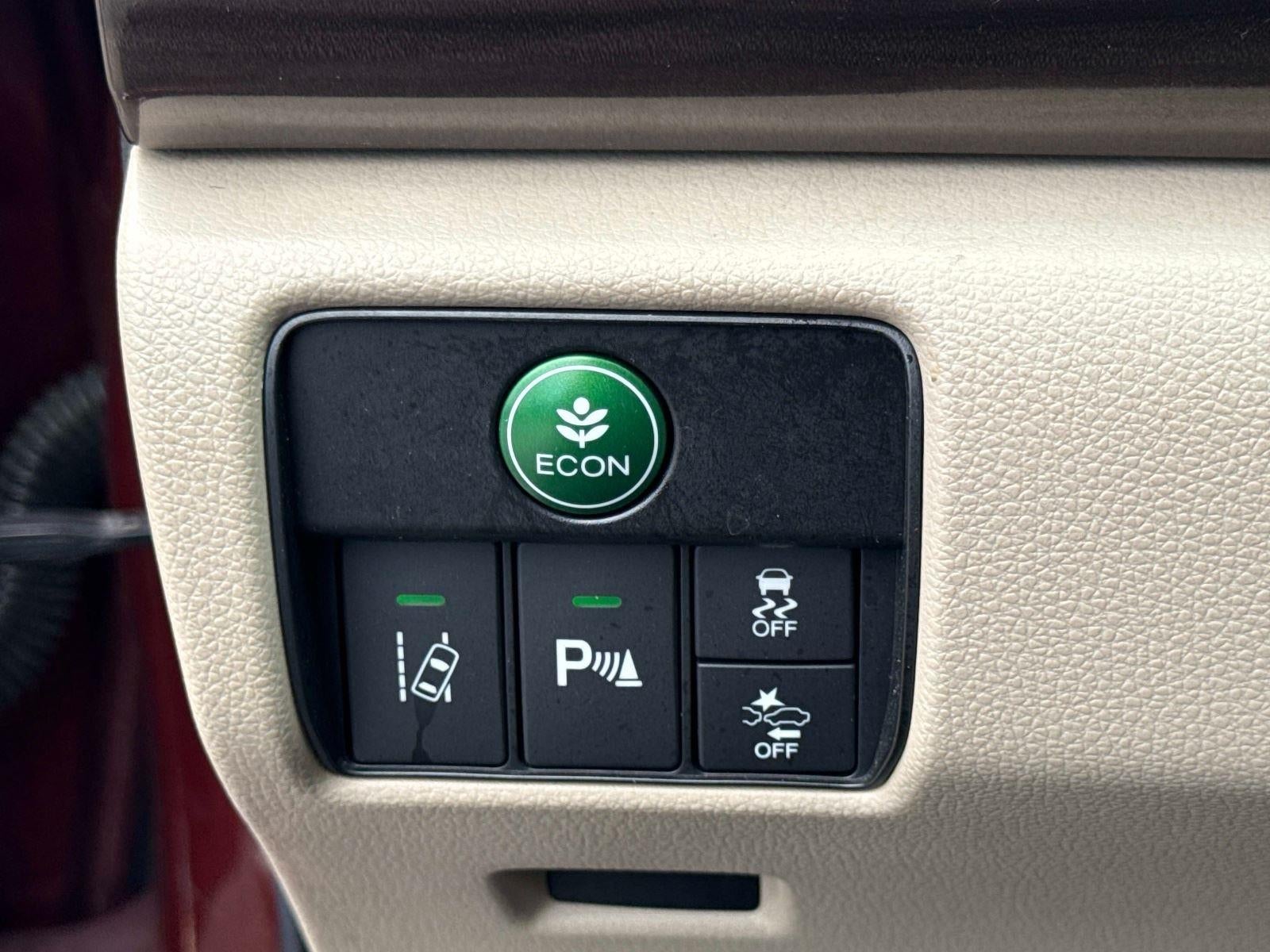 2017 Honda Accord Hybrid Touring - Photo 32