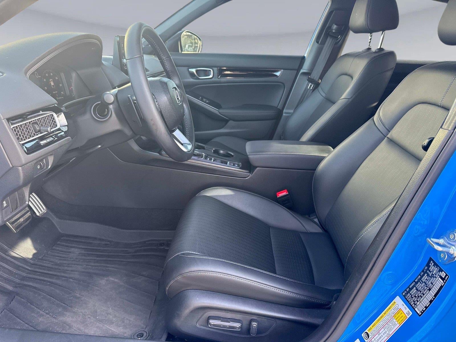 2025 Honda Civic Hatchback Sport Touring - Photo 19