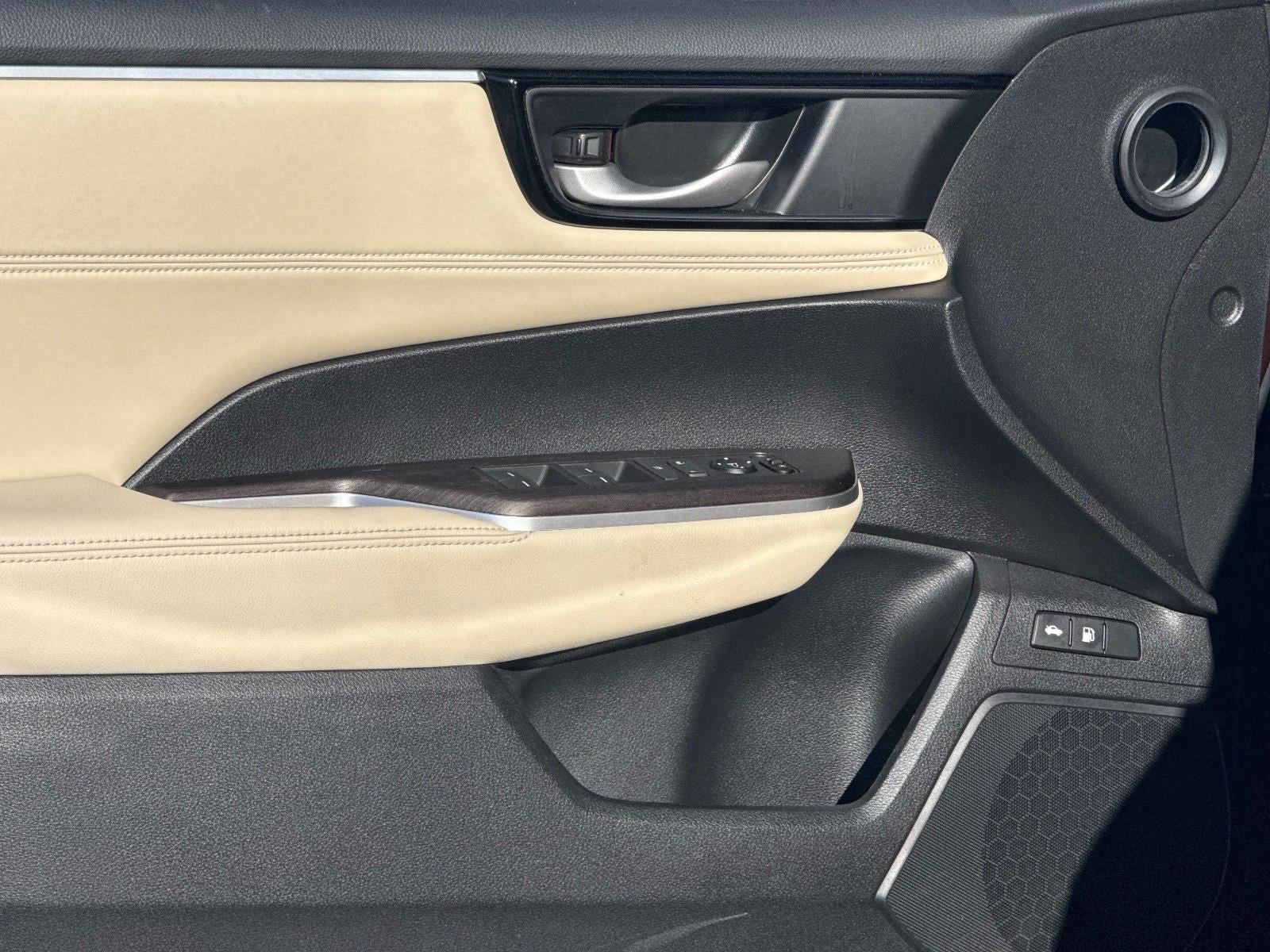 2018 Honda Clarity Plug-In Hybrid Sedan