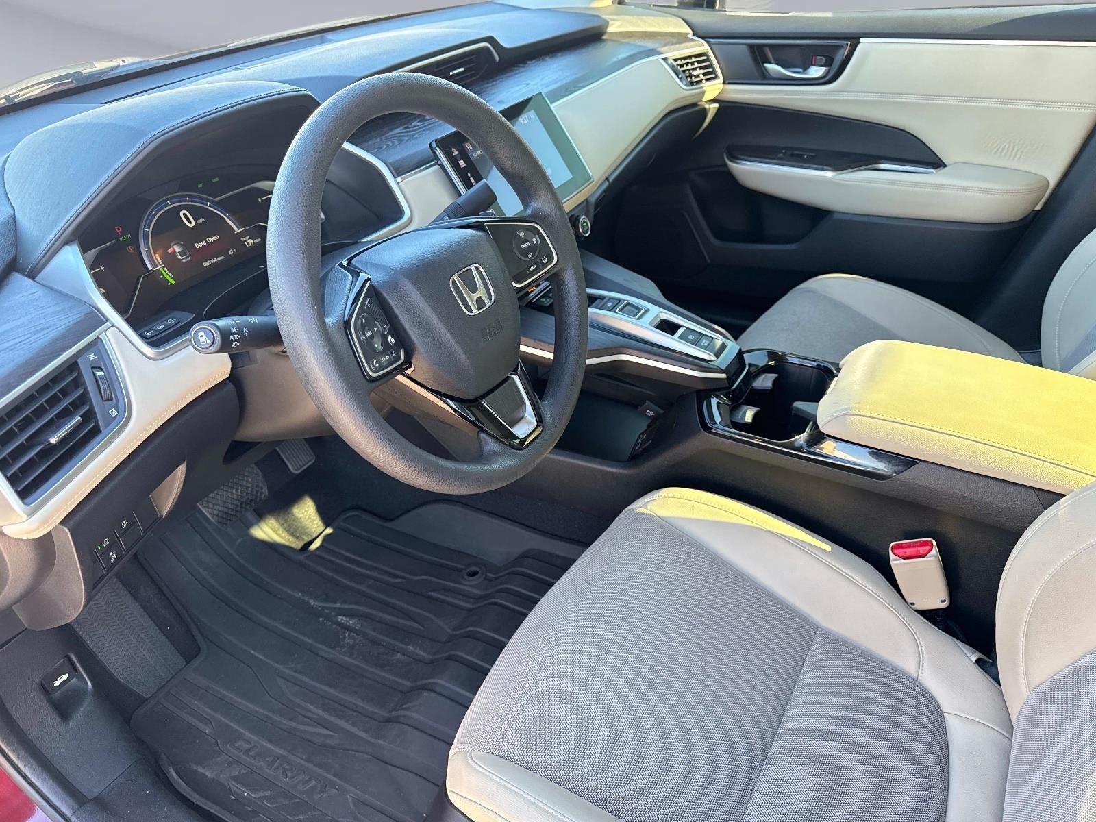 2018 Honda Clarity Plug-In Hybrid Sedan