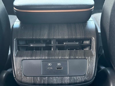 2023 Nissan Ariya VENTURE+