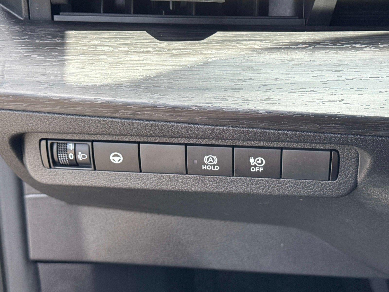 2023 Nissan Ariya VENTURE+