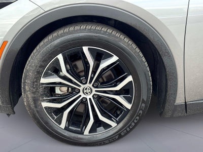 2024 Toyota Crown XLE