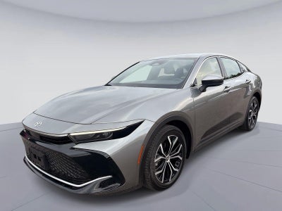 2024 Toyota Crown XLE
