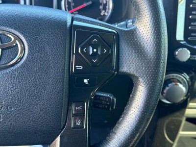2022 Toyota 4Runner TRD Off-Road