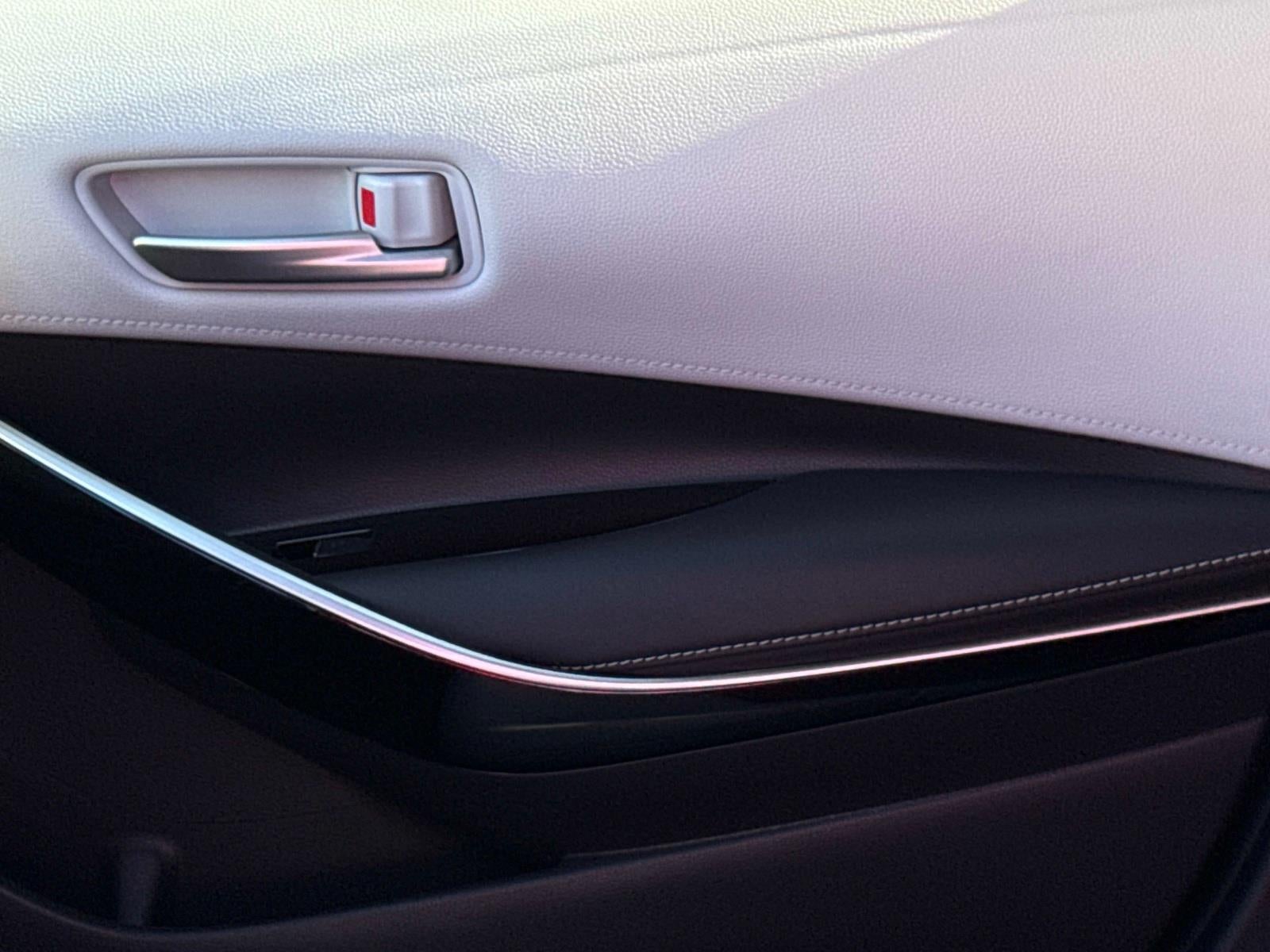 2020 Toyota Corolla Hatchback XSE