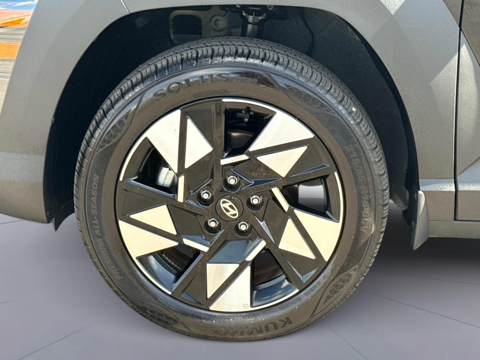 2025 Hyundai KONA SEL SEL