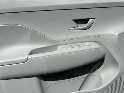 2025 Hyundai KONA SEL SEL