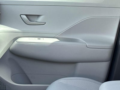 2025 Hyundai KONA SEL SEL