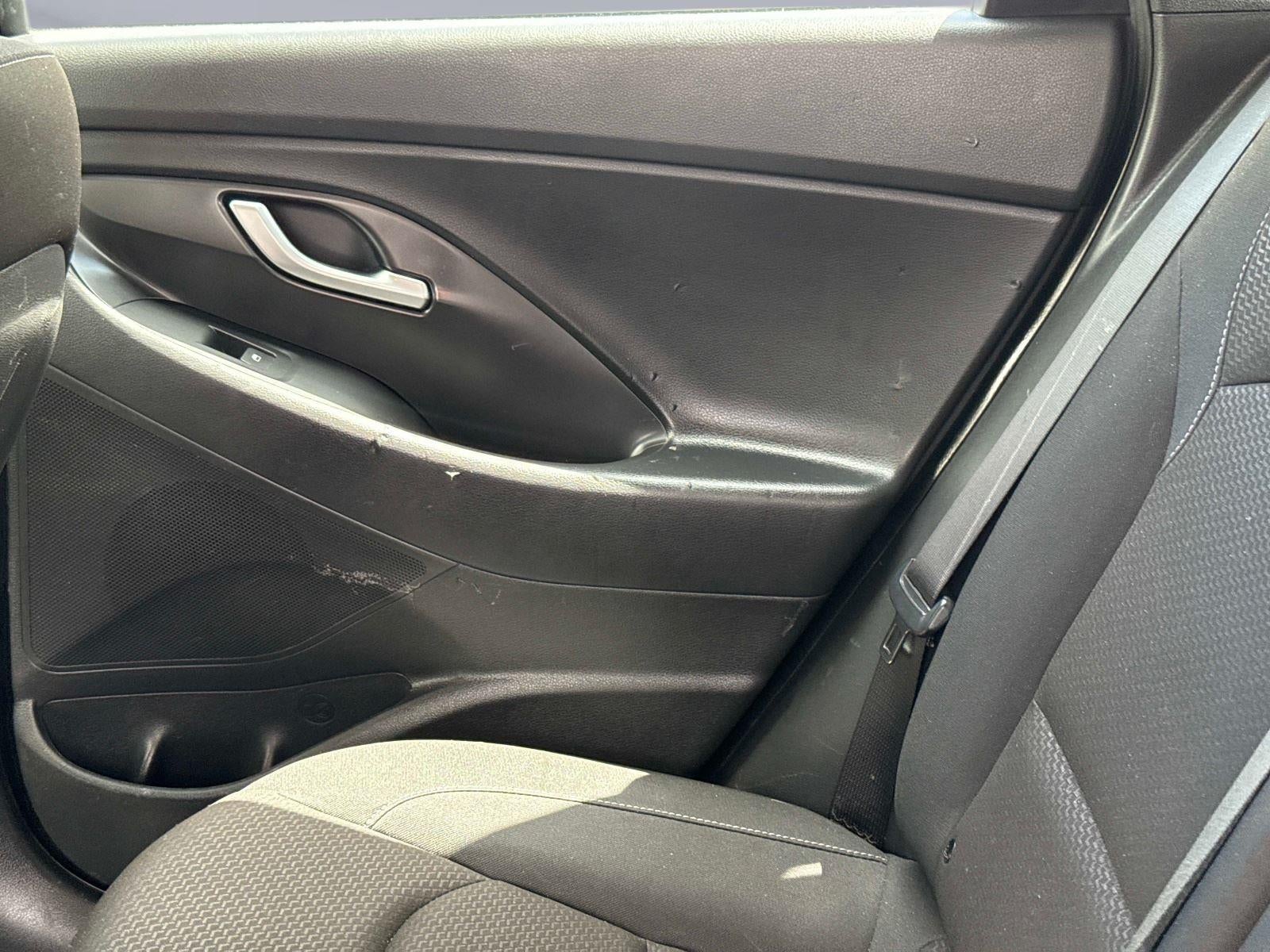 2018 Hyundai Elantra GT Manual